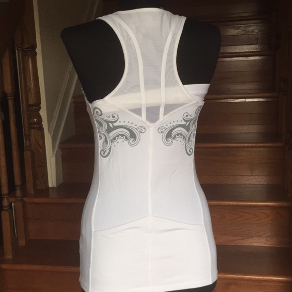 Athleta Top - Picture 3 of 7